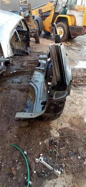 Volkswagen Passat B8 (2014–2023) Tagumine poritiib ja selle osad 3G9809844 - 2