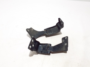 Mercedes Benz Vito W639 (2003–2014) Tailgate hinge A6397402037 - 2