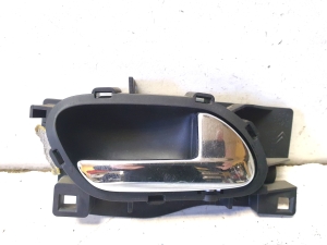 Front door inner handle - 10012