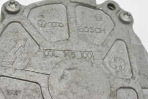 AUDI A4 B8 (2007–2016) Vacuum pump 03L145100 - 3