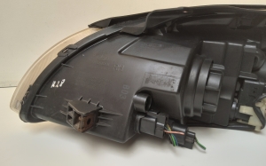 Hyundai i30 (2007–2011) Esituli 921022LXXX - 2
