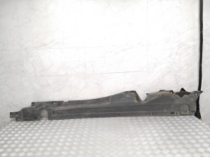   Unterbodenschutz  - 7P0825211D 