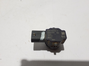 BMW X5 G05 (2018–2026) Front parking sensor 9826961 - 2