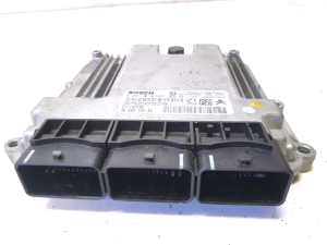 Peugeot 407 (2004–2010) Engine control unit 9662633480 - 2