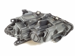 Mercedes Benz B-Class 246 (2011–2017) Headlight A2468205661 - 6