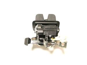 AUDI A4 B9 (2015–2026) Trunk lid lock 3G0827503A - 4