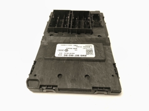 AUDI A4 B9 (2015–2026) Comfort control module 8W0907063BG - 3
