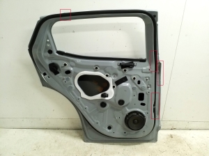 RENAULT Megane E-Tech CMF-EV (2022–2026) Rear side doors 821018090R - 5