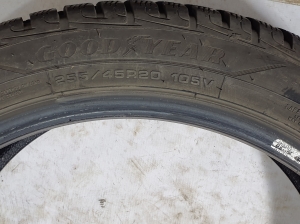 VOLVO V90 (2016–2026) Tires 25545R20 - 4