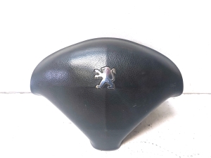 Steering wheel airbag - 96445891