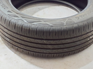 VOLVO XC60 (2017–2026) Rehvid 23555R19 - 4