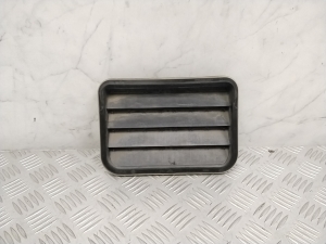   Tagumise poritiiva ventilatsioonivõre  - 7PP819181A 