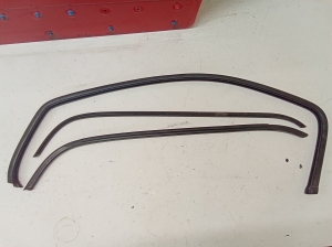 Front door outer window molding - 8010000Q0E