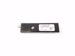 Mercedes Benz E-Class W207 (2009–2017) Antenna amplifier A2078201189 - 2