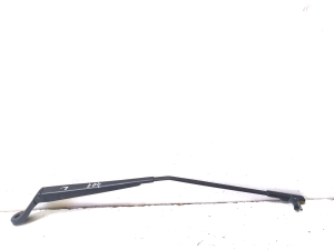 Peugeot 407 (2004–2010) Wischerarm vorne 745601