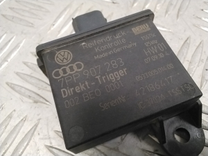 Porsche Cayenne (2010–2017) Tire pressure control module 7PP907283 - 2