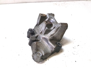 Peugeot 407 (2004–2010) Mootori kinnitus 9656597780 - 2