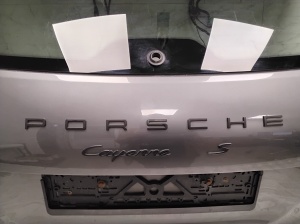 Porsche Cayenne (2010–2017) Tagaluuk - 6