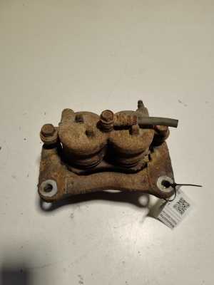 Mitsubishi Pajero IV (2006–2026) Bremssattel vorne - 2