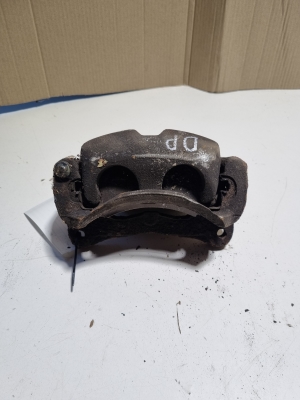 Mitsubishi Pajero IV (2006–2026) Front brake caliper - 4