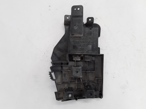 VOLVO V60 (2010–2018) Rear bumper bracket 31352285 - 2