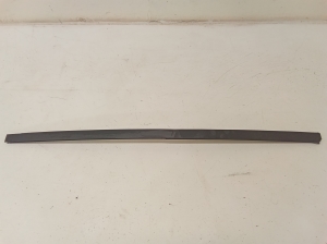 Cadre de porte avant de voiture - 37103001