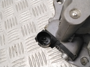 Porsche Cayenne (2010–2017) Piduri peasilinder 7P0611303A - 2
