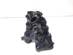 Peugeot 407 (2004–2010) Sisselaskekollektor 9659449480 - 4