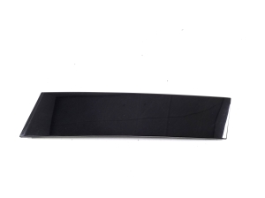   Autre pièce de porte latérale arrière  - 822828840R 
