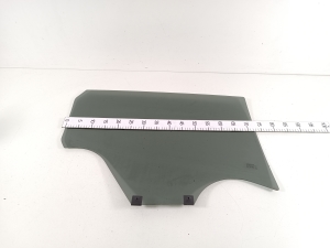 RENAULT Megane E-Tech CMF-EV (2022–2026) Rear side door glass 823015930R - 2
