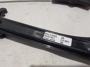 Volkswagen Amarok I (2010–2022) Priekšējo durvju logu pacēlājs 2H0837402C - 3