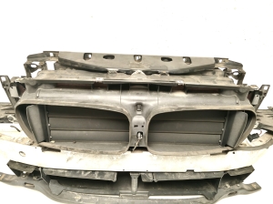 BMW 5 SERIES F10 (2010–2017) Schlossträger und seine Teile (Frontmaske) 8049681 - 8