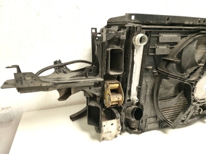 BMW 5 SERIES F10 (2010–2017) Schlossträger und seine Teile (Frontmaske) 8049681 - 10