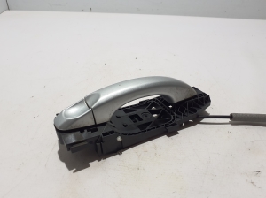 Volkswagen Amarok I (2010–2022) Rear side door exterior handle and its parts - 3