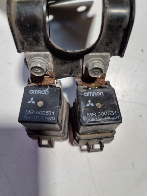 Mitsubishi Pajero IV (2006–2026) Relais MR500531 - 3