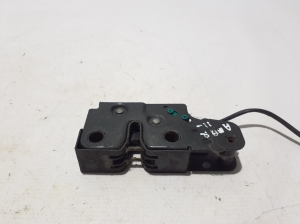 Volkswagen Amarok I (2010–2022) Hood latch 1Z0823509E - 2