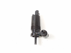 Mercedes Benz B-Class 246 (2011–2017) Front windshield washer pump A2468660000 - 3