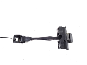 BMW X1 F48 (2015–2022) Rear side door opening limiter 7436003 - 2