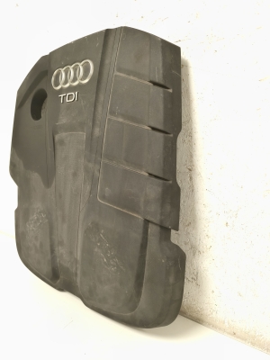 AUDI A4 B9 (2015–2026) Motorabdeckung 04L103925P - 4