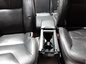VOLVO XC60 (2008–2017) Salons un tā detaļas - 2