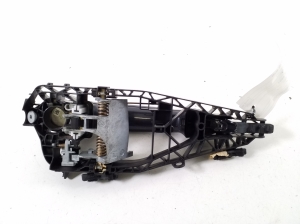BMW X1 F48 (2015–2022) Rear side door exterior handle and its parts - 2