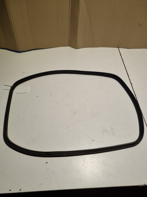 Mitsubishi Pajero IV (2006–2026) Rear quarter glass seal - 2