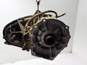 Volkswagen Amarok I (2010–2022) Esisilla reduktor 0C7341010G - 4