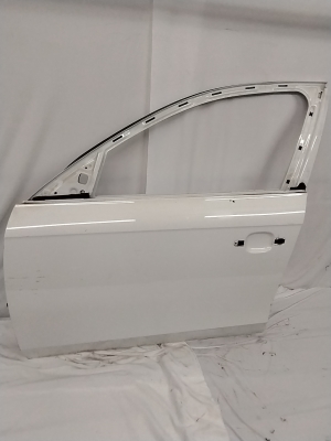 AUDI A4 B8 (2007–2016) Vordere Tür 8K0831051J - 4
