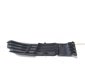 Volkswagen Passat B5 (1997–2005) Priekšējā bampera apakšējā reste 3B0853665H - 5