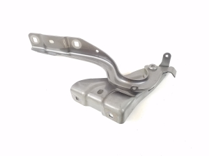 Mercedes Benz B-Class 246 (2011–2017) Hood hinge A2468800428 - 2