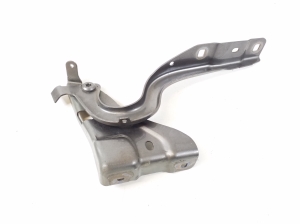 Mercedes Benz B-Class 246 (2011–2017) Hood hinge A2468800328 - 3