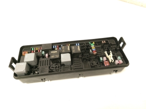   Sicherungskasten Innenraum  - HPLA14N030AB 