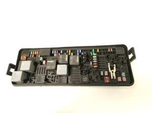 Land Rover Sport (2013–2026) Drošinātāju kaste salonā HPLA14N030AB - 2
