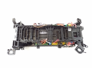 Mercedes Benz B-Class 246 (2011–2017) Kaitsmekarp salongis A2465400140 - 5